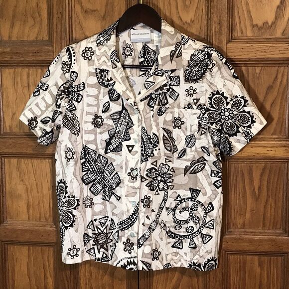Alfred Dunner Women's size 6P Geometric Woven Blouse Short Sleeve Button-Up Top - Picture 1 of 8